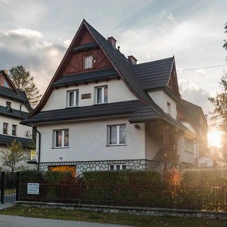 Dom Lesnik Apartment Zakopane Bagian luar foto